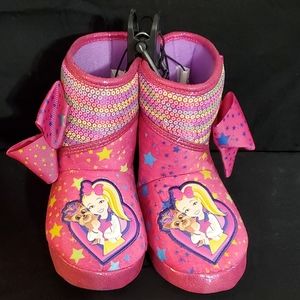 NWT! Jojo Siwa Baby/Toddler Girl's RAINBOW Bootie Slippers